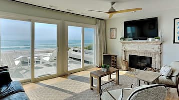 Studio (3 Bedrooms) | Property amenity