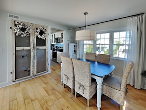 Studio (3 Bedrooms) | Property amenity