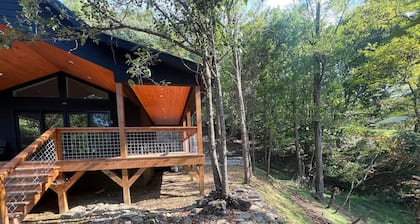 Ruth's Place a private getaway located in the city limits feels like the country