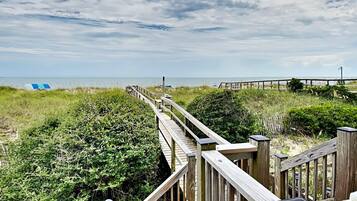 Studio (5 Bedrooms) | Property amenity