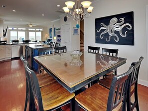 Estudio (5 Bedrooms) | Servicio de la propiedad