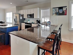 Studio (5 Bedrooms) | Property amenity