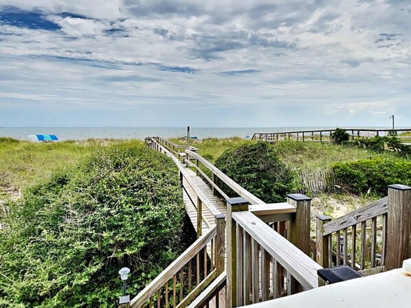 Studio (5 Bedrooms) | Property amenity