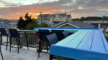 Studio (2 Bedrooms) | Property amenity