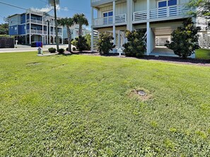 Studio (3 Bedrooms) | Property amenity