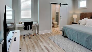 Studio (3 Bedrooms) | Property amenity