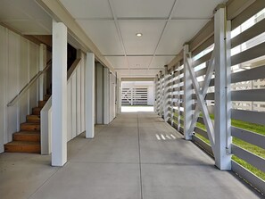 Studio (3 Bedrooms) | Property amenity