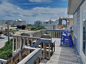 Studio (4 Bedrooms) | Terrace/patio