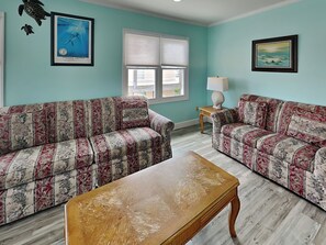 Studio (4 Bedrooms) | Property amenity