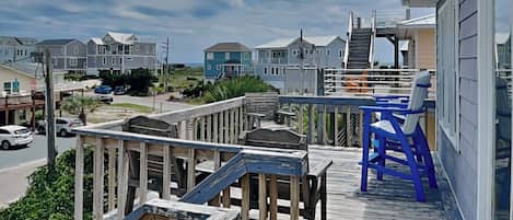 Studio (4 Bedrooms) | Front of property