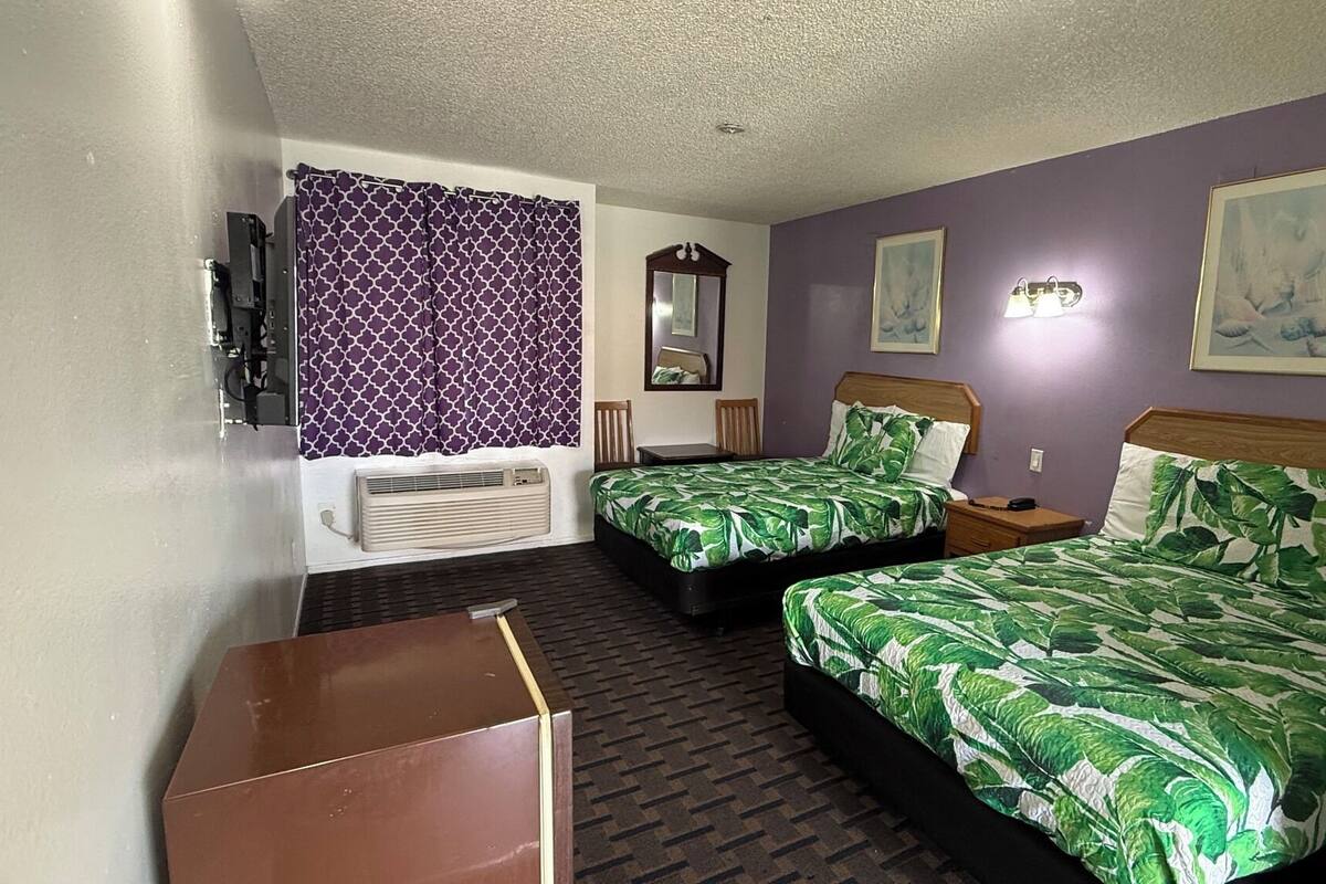 Chambre Standard, 2 lits doubles, non-fumeur, salle de bains privée