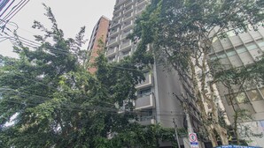 Gambar tidak terklasifikasi, 2 dari 20, tombol