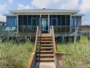 Studio (4 Bedrooms) | Property amenity - Pana-Sea-A by Topsail Realty (Holly Ridge)