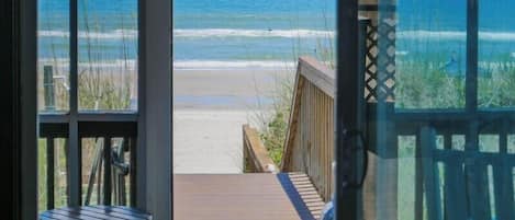 Studio (4 Bedrooms) | Property amenity