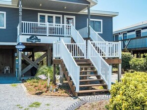 Studio (4 Bedrooms) | Property amenity