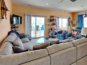Studio (4 Bedrooms) | Property amenity