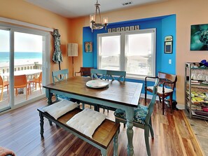 Studio (4 Bedrooms) | Property amenity