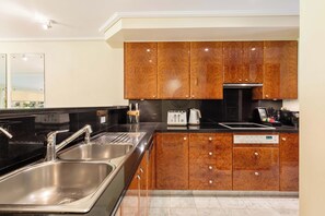 Oven, stovetop, dishwasher, coffee/tea maker