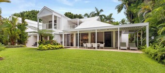 Mirage Resort Villa 120 with access to Sheraton Facilities