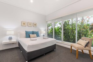 3 bedrooms, iron/ironing board, free WiFi