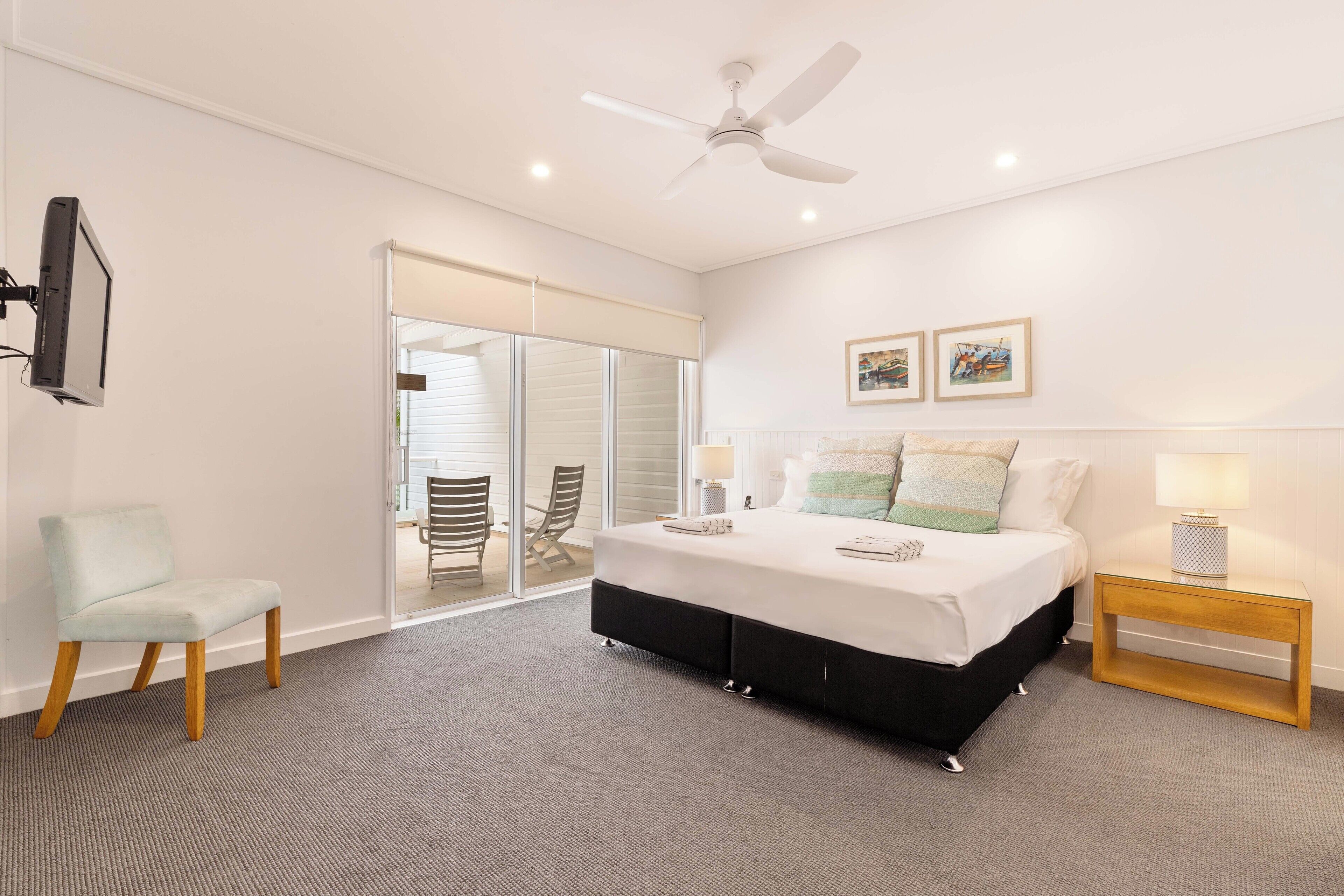 3 bedrooms, iron/ironing board, free WiFi