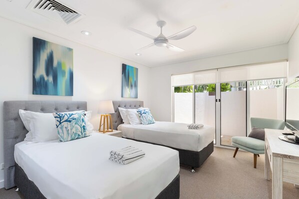 2 bedrooms, iron/ironing board, free WiFi