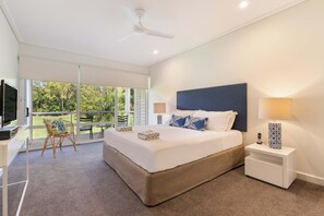 2 bedrooms, iron/ironing board, free WiFi