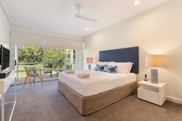 2 bedrooms, iron/ironing board, free WiFi