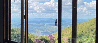 Farm hotel on Pico da Ibituruna