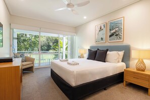 3 chambres, fer et planche à repasser, Wi-Fi gratuit