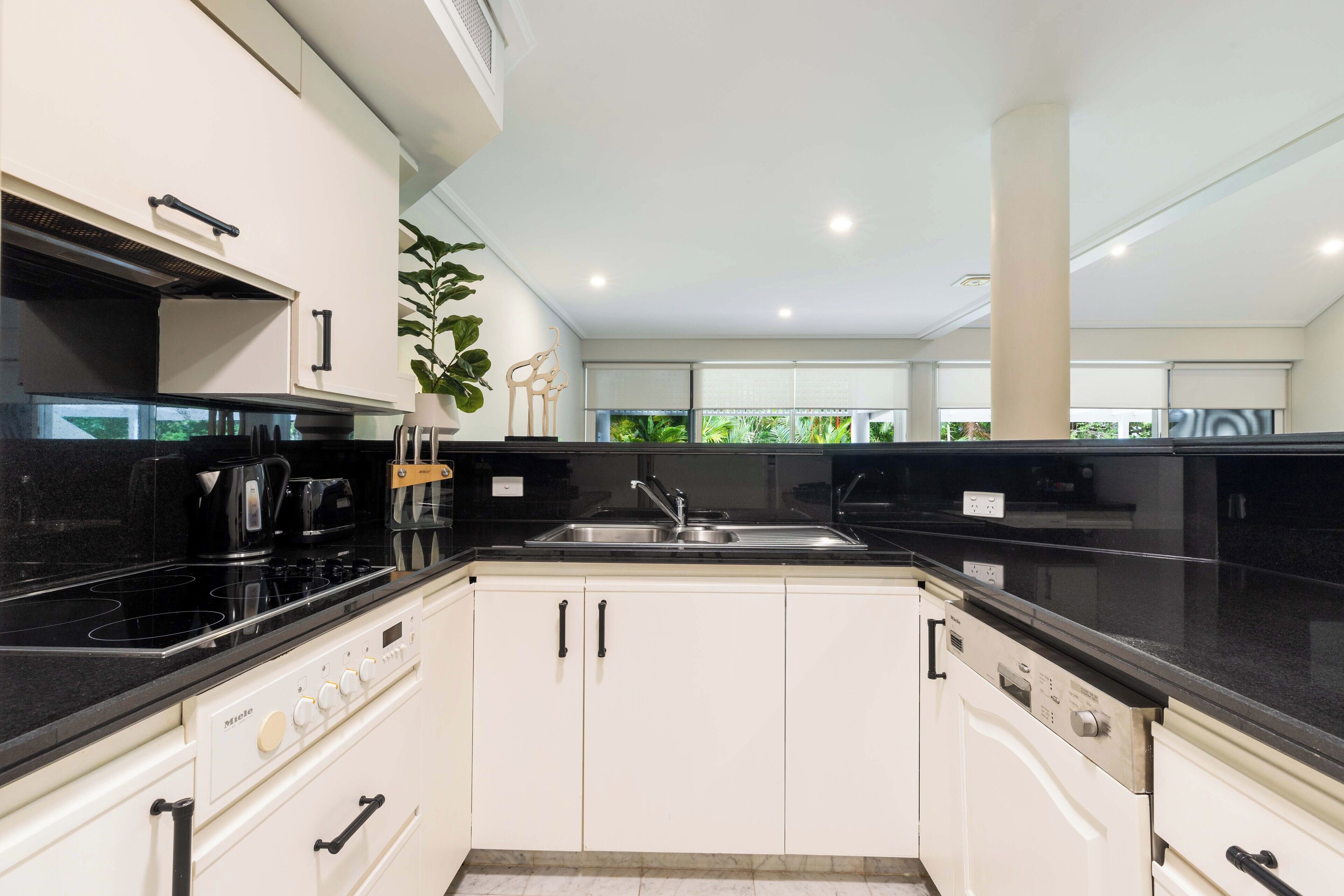 Oven, stovetop, dishwasher, coffee/tea maker