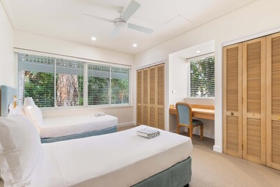 Mirage Resort Villa 424 with access to Sheraton Facilities