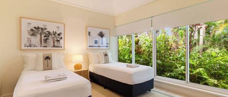 3 bedrooms, iron/ironing board, free WiFi