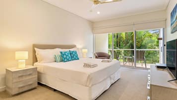 2 bedrooms, iron/ironing board, free WiFi