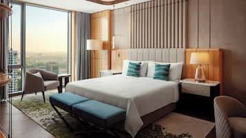 Hochwertige Bettwaren, Daunenbettdecken, Tempur-Pedic-Betten, Minibar