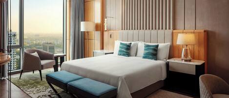 Hochwertige Bettwaren, Daunenbettdecken, Tempur-Pedic-Betten, Minibar