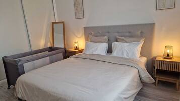 1 chambre, fer et planche à repasser, Wi-Fi, draps fournis