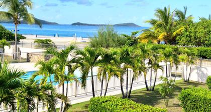 Luxury Sea-View 2 Bedrooms, Duplex town house, Pool, private OrientBeach Access