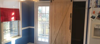 Cozy 3-bedroom house located near downtown Clarksville