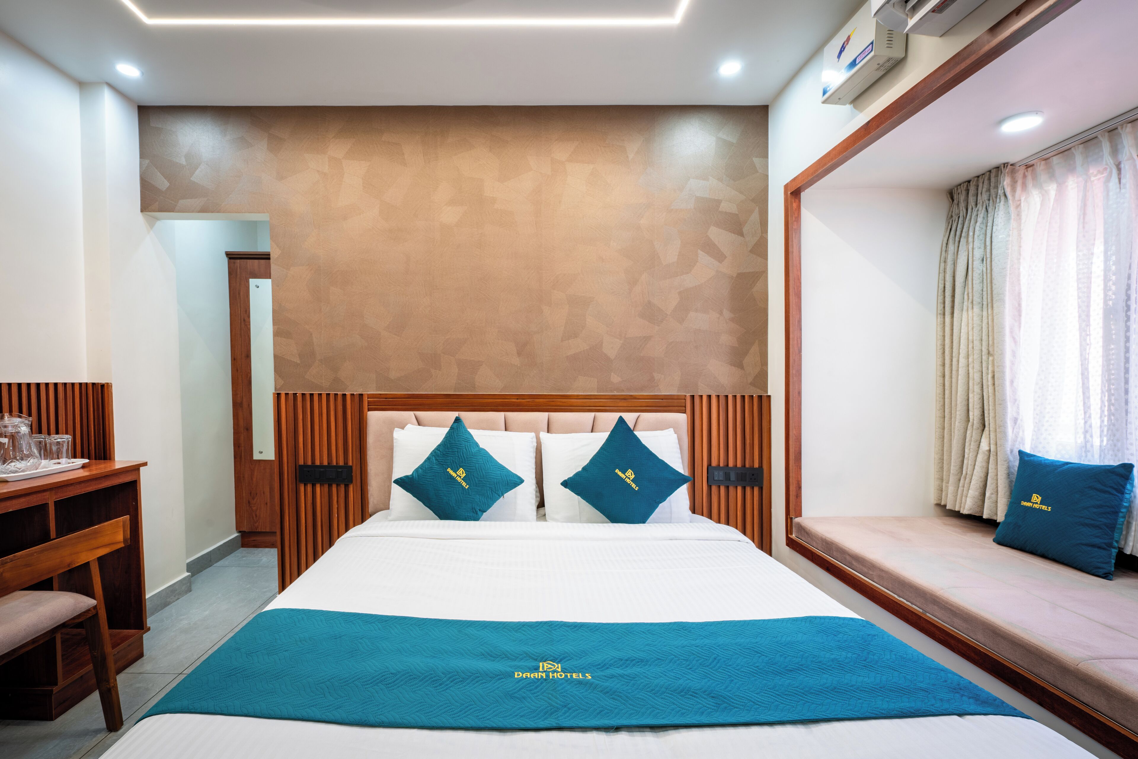 Deluxe Double Room, City View