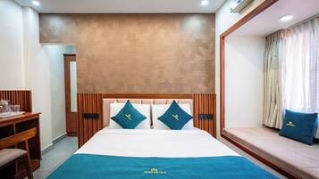 Deluxe Double Room, City View