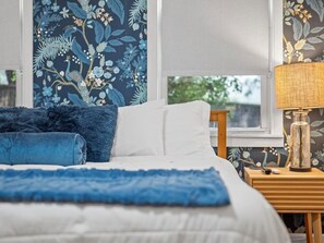 1 bedroom, iron/ironing board, travel cot, WiFi