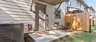Aubie's Reserve ~ New 2BR/2.5BA Townhome in Auburn