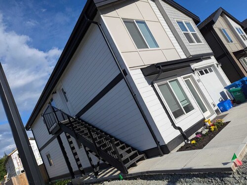 5 Guests • Cozy & Affordable Getaway