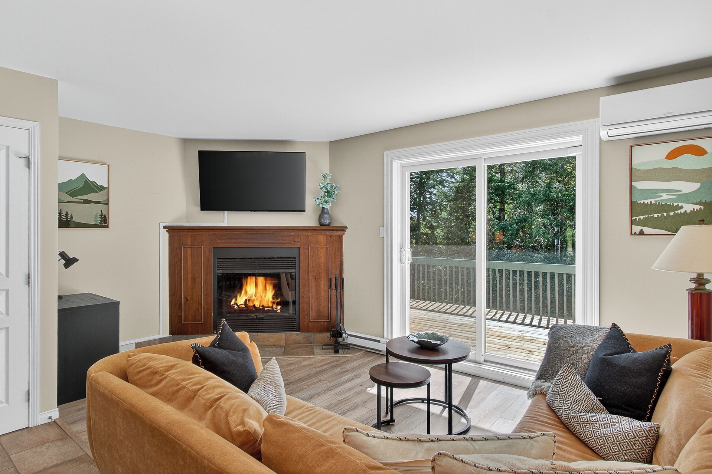 Comfort Condo, Golf View | Living area