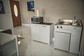Microwave, stovetop