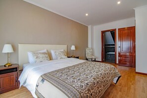2 Schlafzimmer, Bügeleisen/Bügelbrett, Internetzugang, Bettwäsche