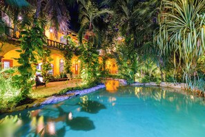 Outdoor pool - La Hacienda Hotel, at Xcaret (Playa del Carmen)