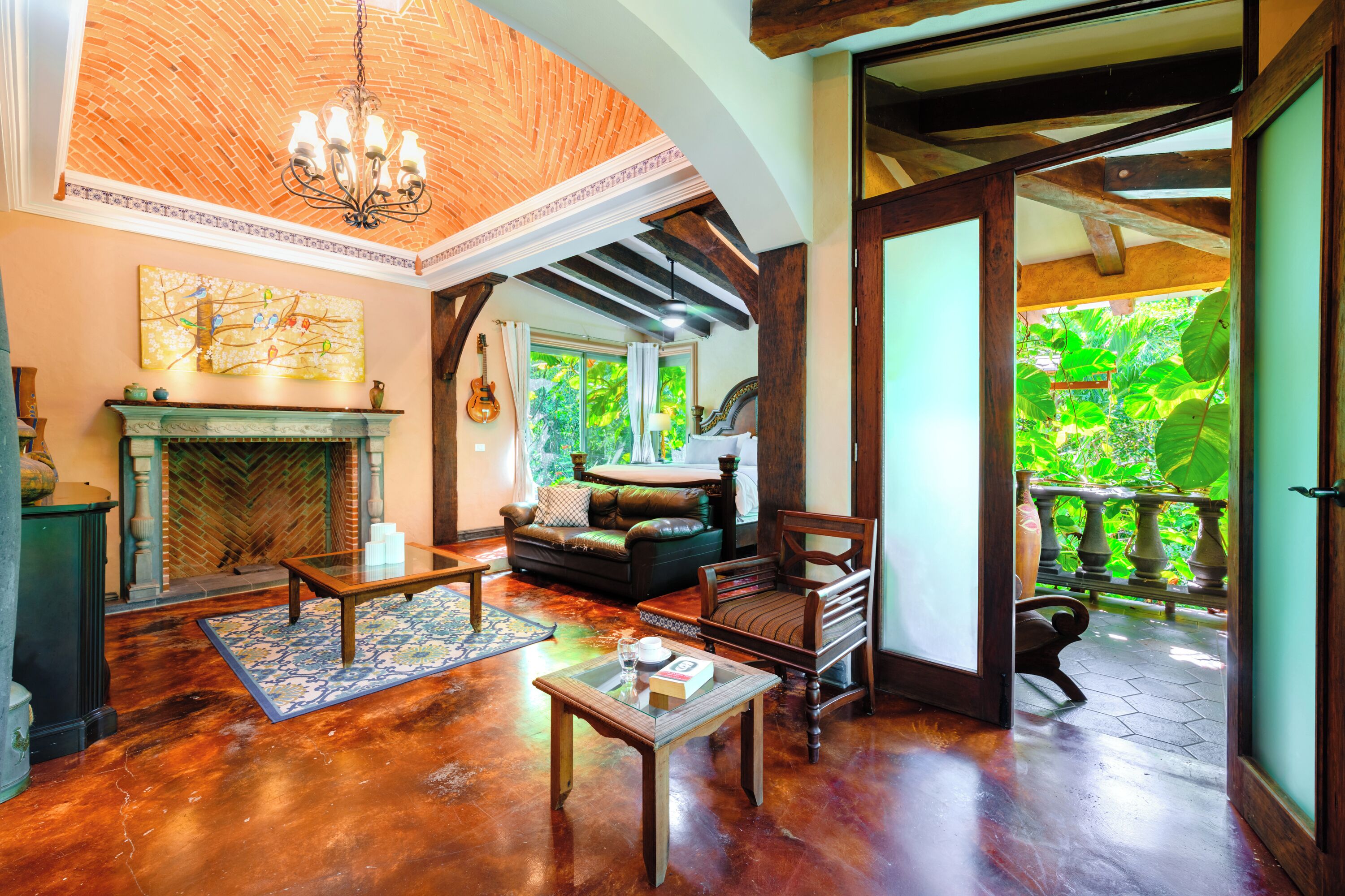 Royal Room, 1 King Bed, Ensuite, Garden View | Premium bedding, down comforters, minibar, blackout drapes