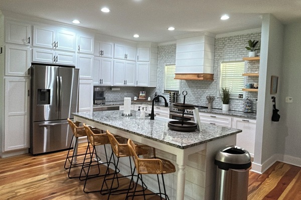 Full kitchen with many amenities!